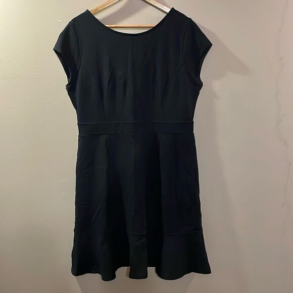 LOFT Dress  - Picture 1 of 10